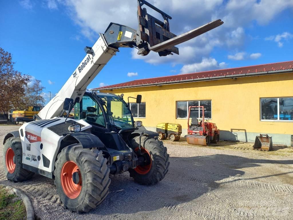 Bobcat TL 38.70 텔러 핸들러