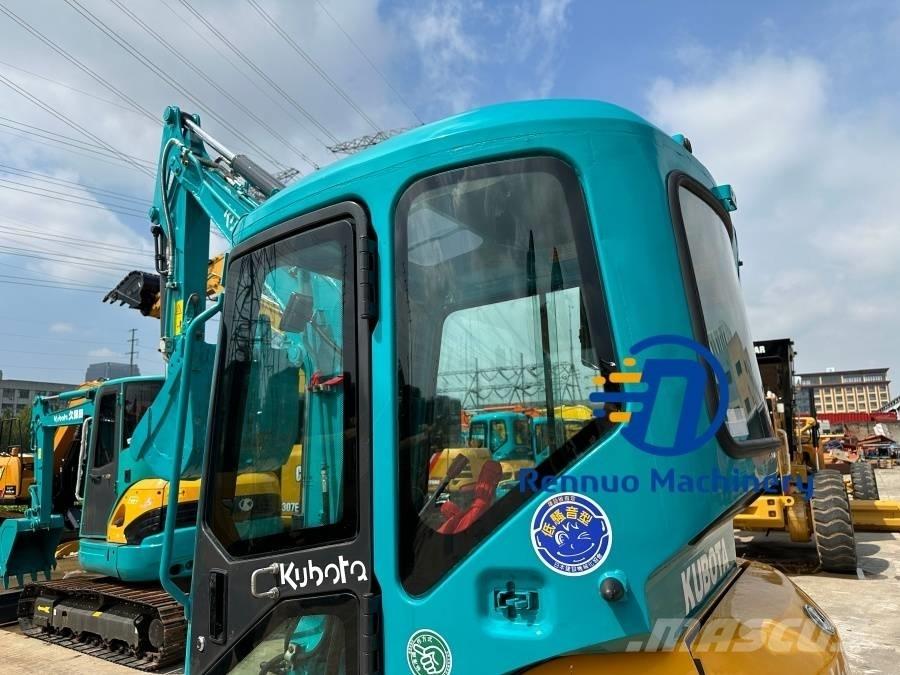 Kubota U 25 소형 굴삭기 7톤 미만