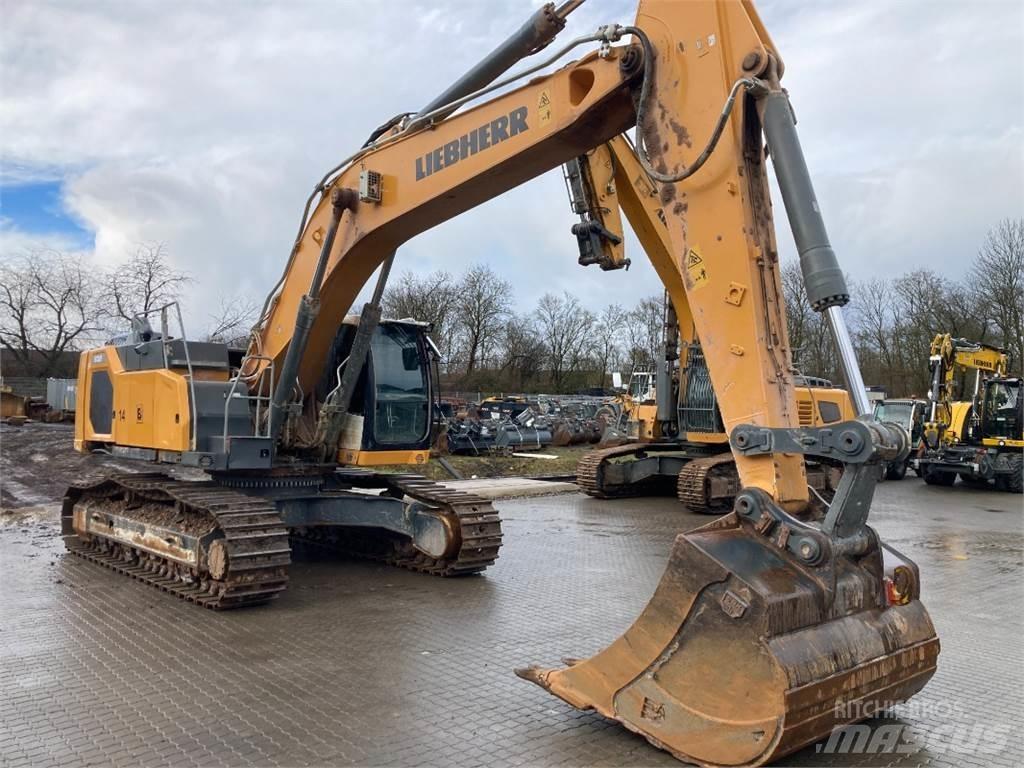 Liebherr R938 대형 굴삭기 29톤 이상