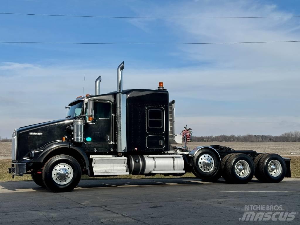 Kenworth T800 트랙터 유닛