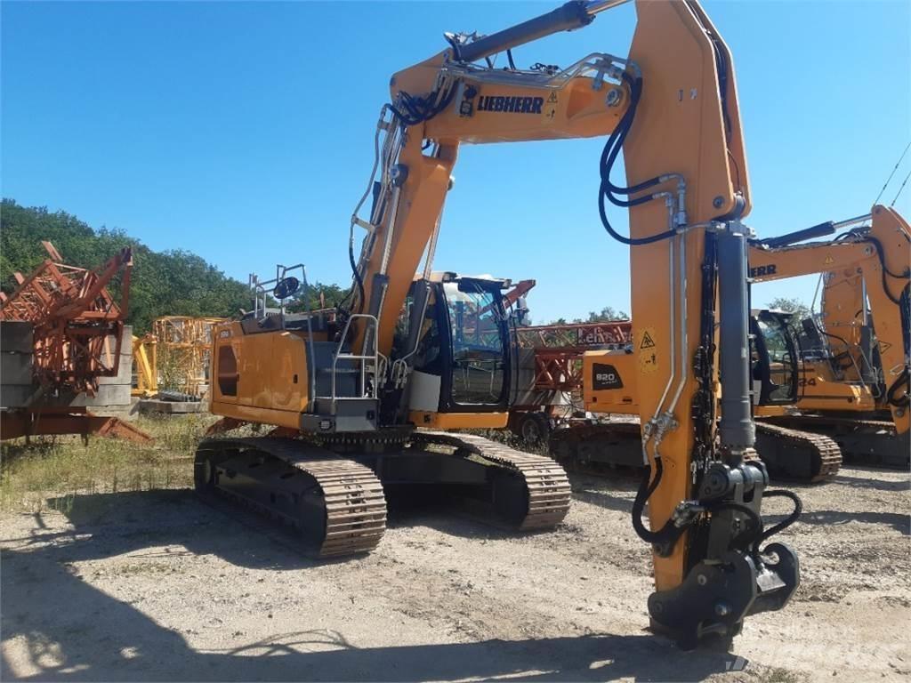 Liebherr R924 대형 굴삭기 29톤 이상