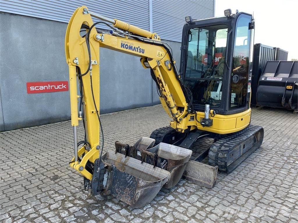 Komatsu PC26MR-3  휠 굴삭기