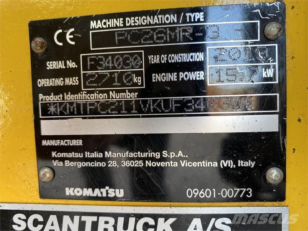 Komatsu PC26MR-3  휠 굴삭기