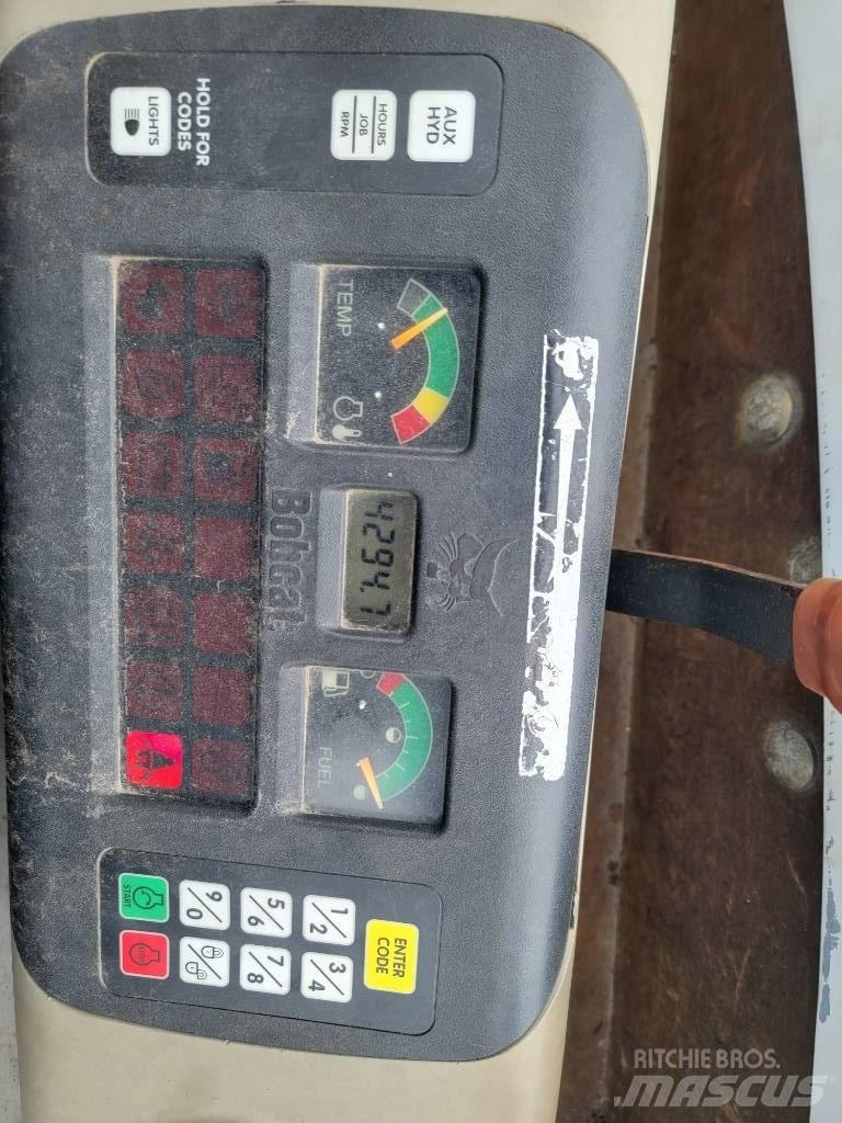 Bobcat 329G 소형 굴삭기 7톤 미만