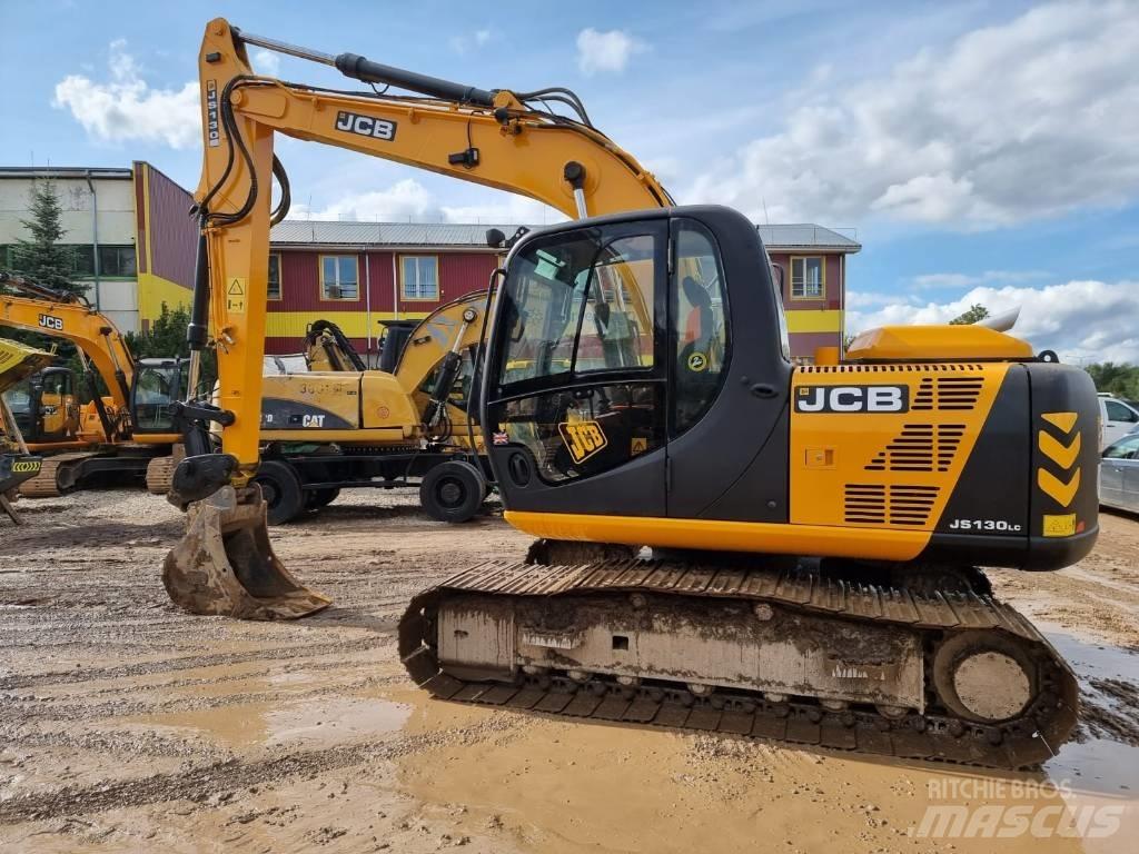 JCB JS 130 LC 대형 굴삭기 29톤 이상