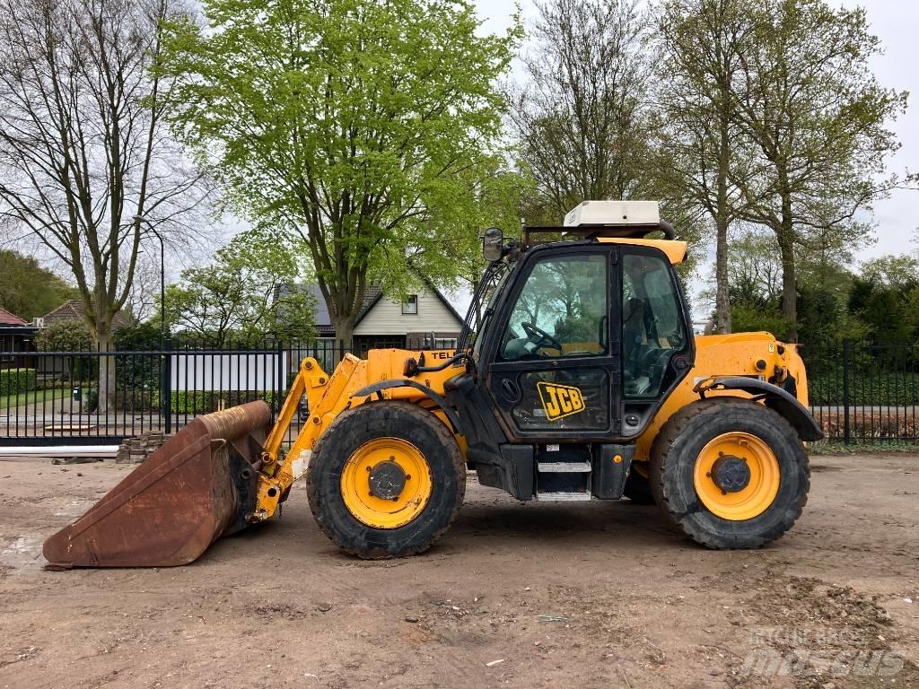 JCB 541-70 텔러 핸들러