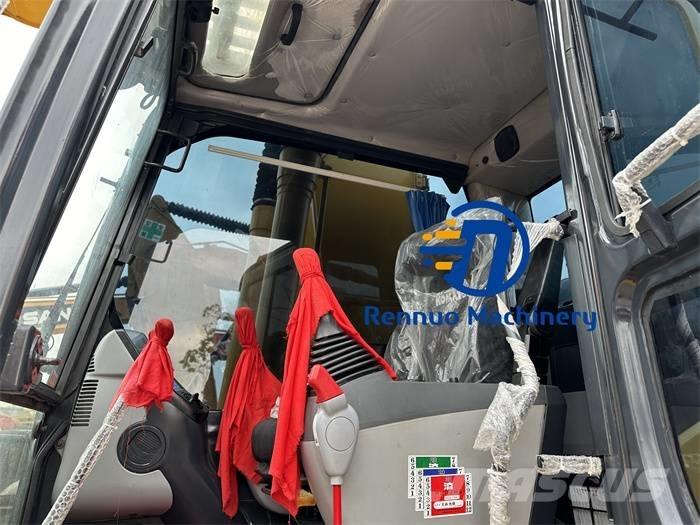 Komatsu PC 210-8 대형 굴삭기 29톤 이상
