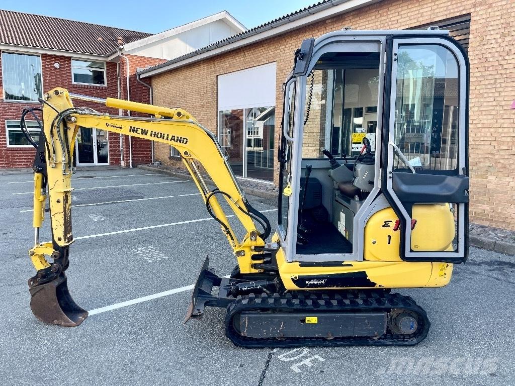 New Holland E 18 C 소형 굴삭기 7톤 미만