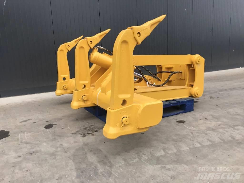 Komatsu D61 스크레퍼