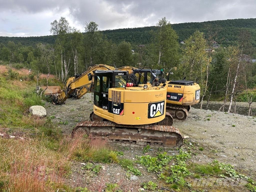 CAT 321 D LCR 대형 굴삭기 29톤 이상