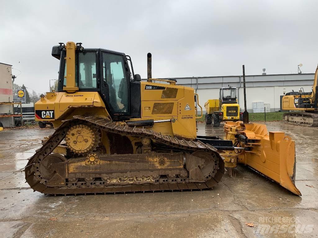 CAT D 6 N LGP 크롤러 도저