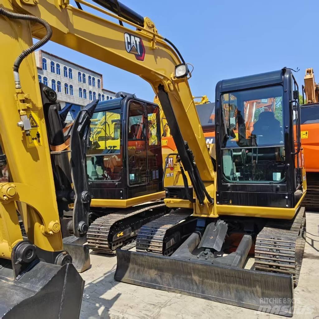 CAT 305.5E2 소형 굴삭기 7톤 미만