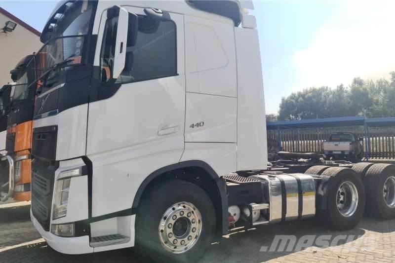 Volvo FH 440 기타 트럭