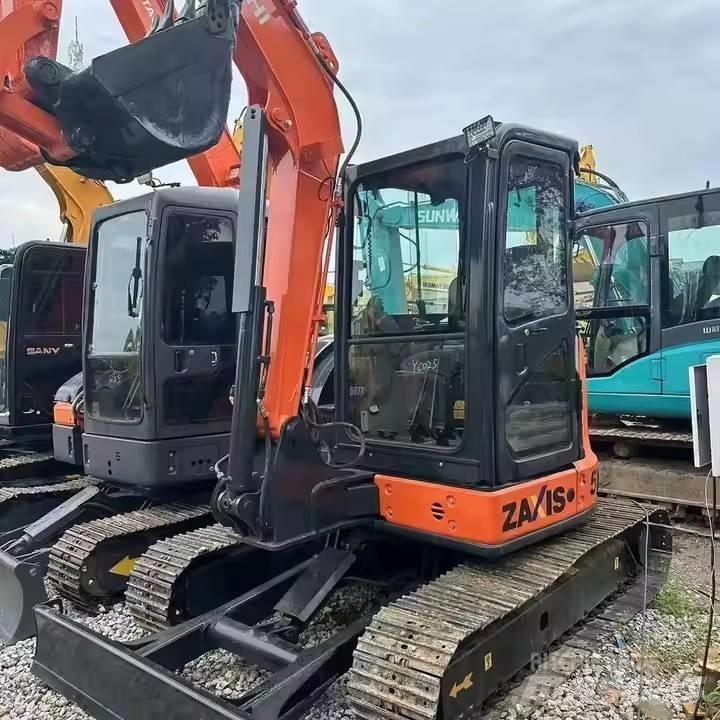 Hitachi ZX 55 대형 굴삭기 29톤 이상