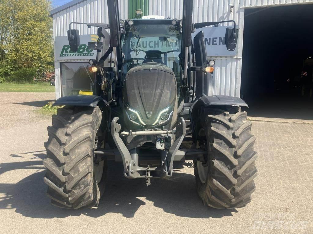 Valtra N 175 트랙터