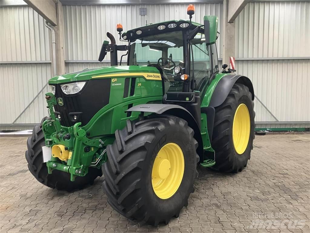 John Deere 6R 215 트랙터