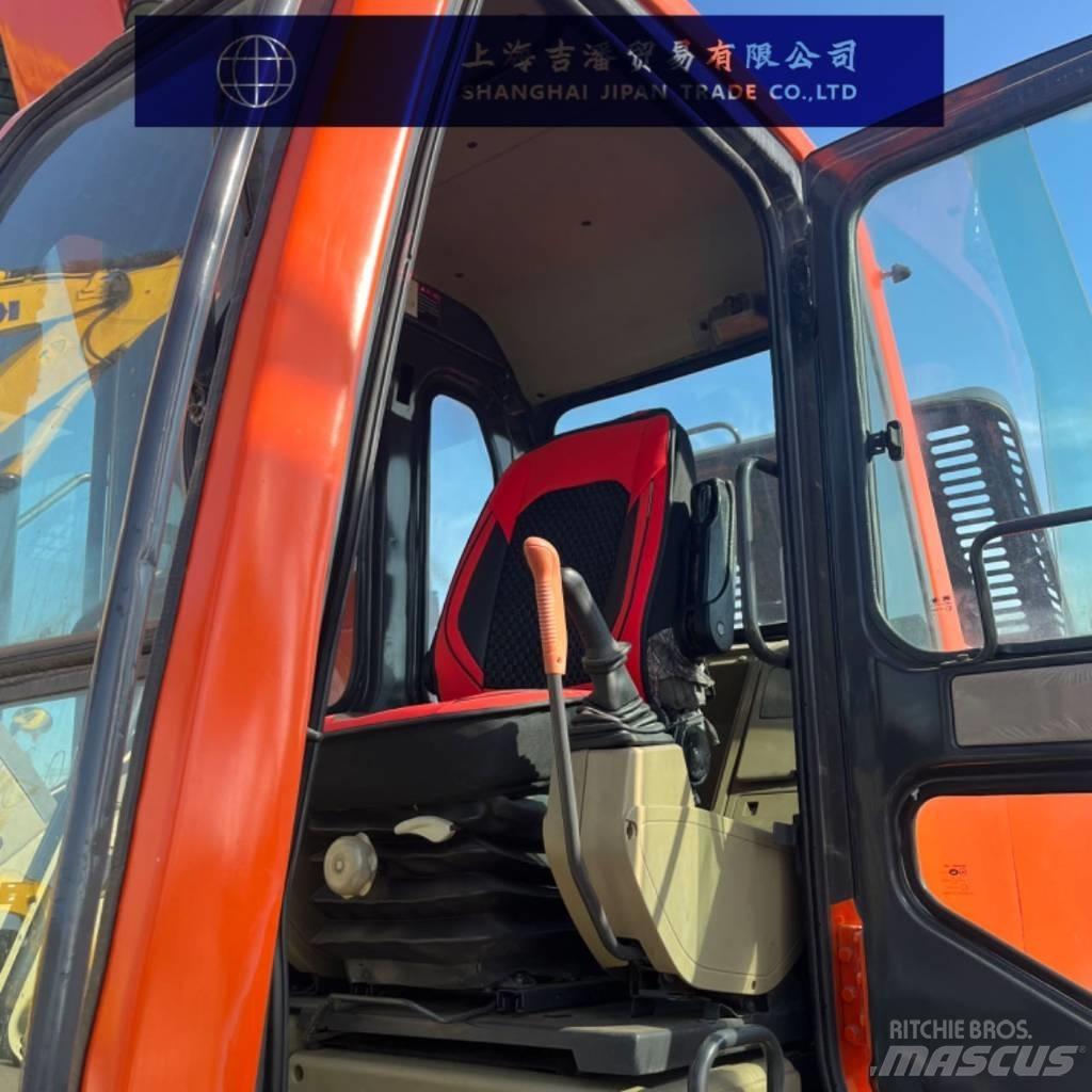 Doosan DX 300 대형 굴삭기 29톤 이상