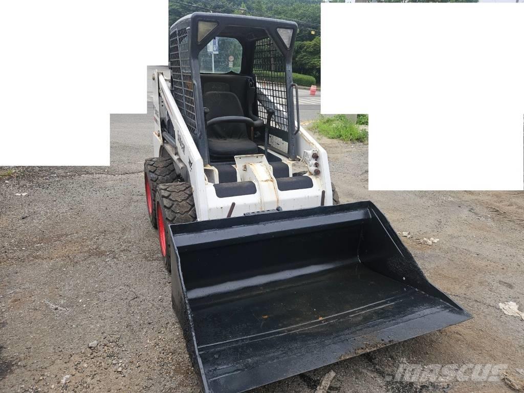 Bobcat S 130  스키드로더