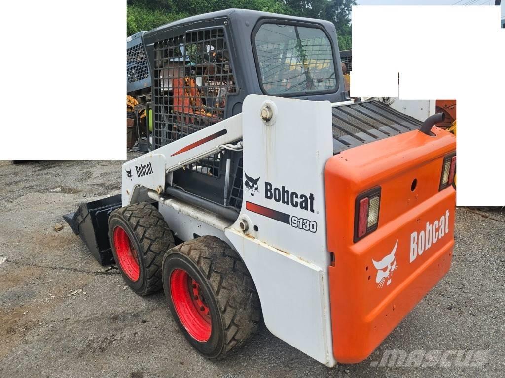 Bobcat S 130  스키드로더