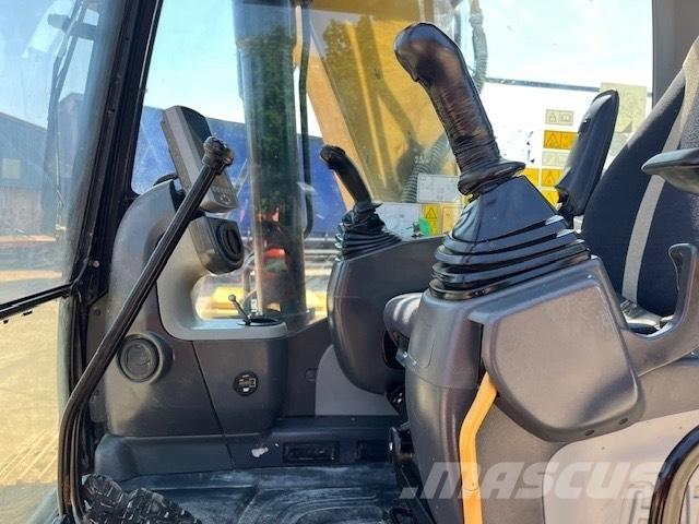 CAT 313 F LGC 대형 굴삭기 29톤 이상