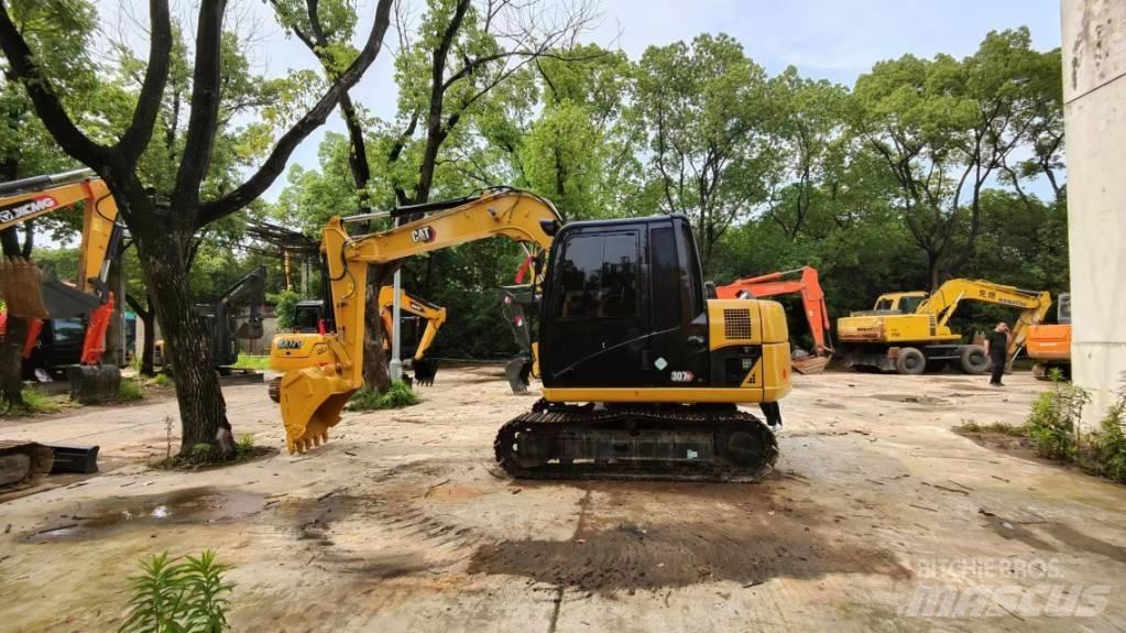 CAT 307 대형 굴삭기 29톤 이상