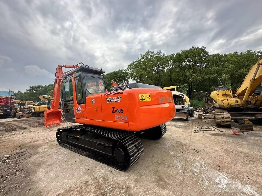Hitachi ZX200 대형 굴삭기 29톤 이상