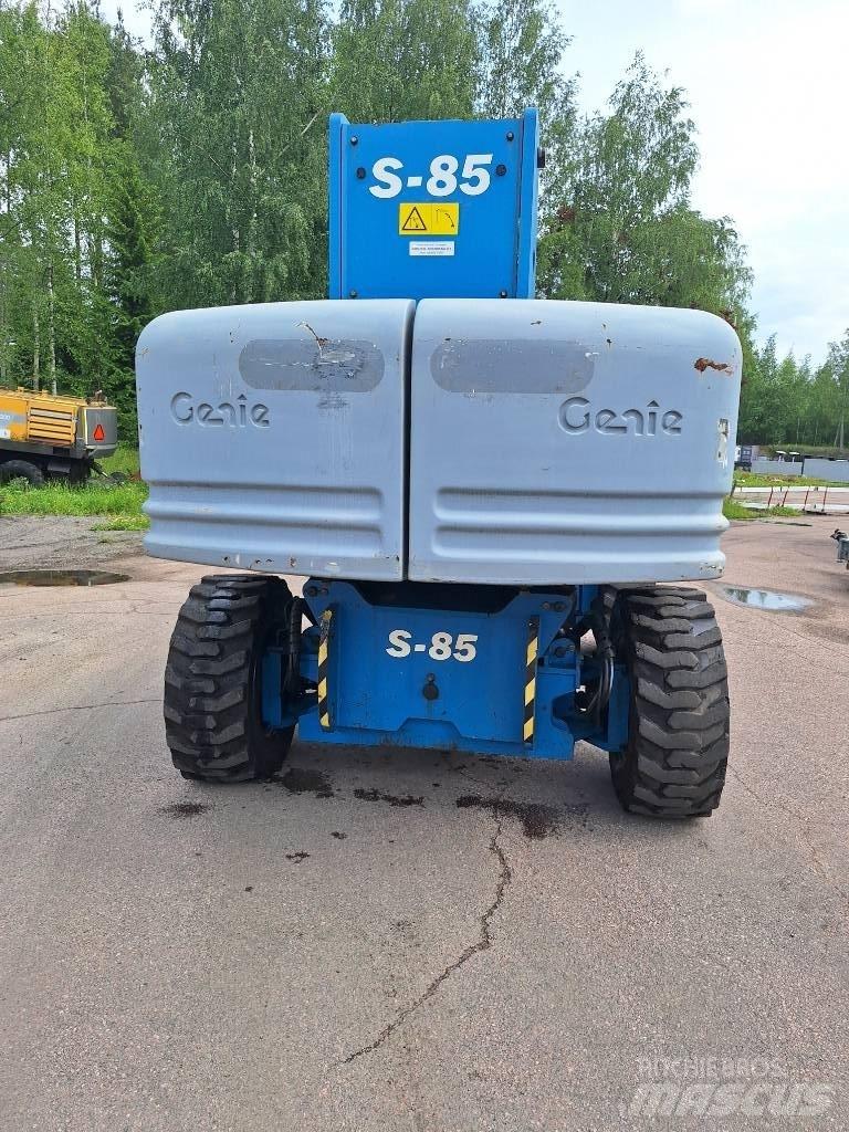 Genie S 85 관절형 전동이동 리프트