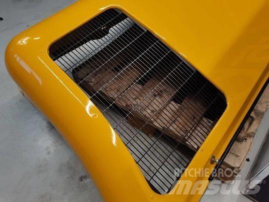 JCB 537-135 bonnet 캐빈 및 인테리어
