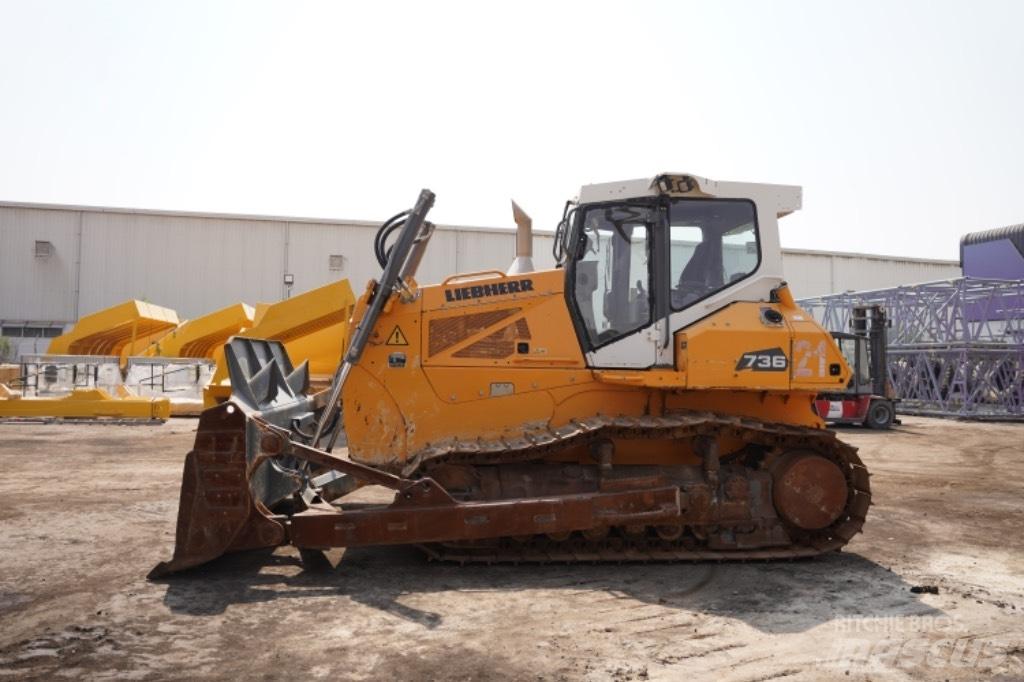 Liebherr PR 736 크롤러 도저