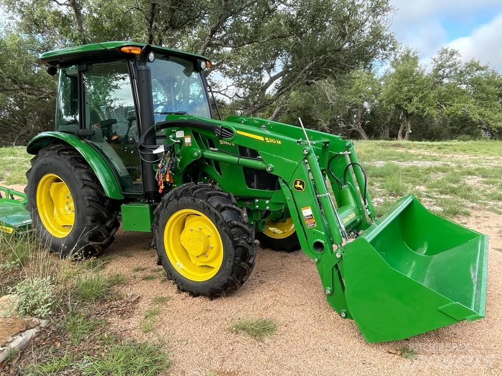 John Deere 5060E 소형 트랙터