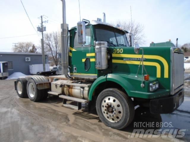 Western Star 4900 SF 트랙터 유닛