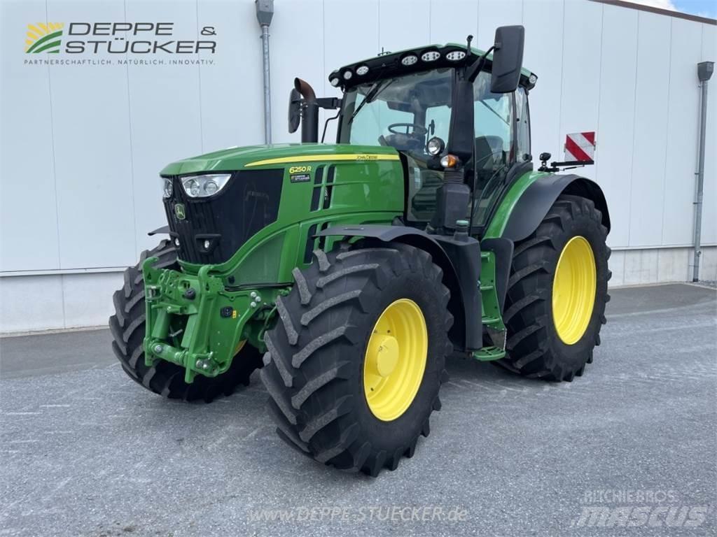 John Deere 6250R 트랙터