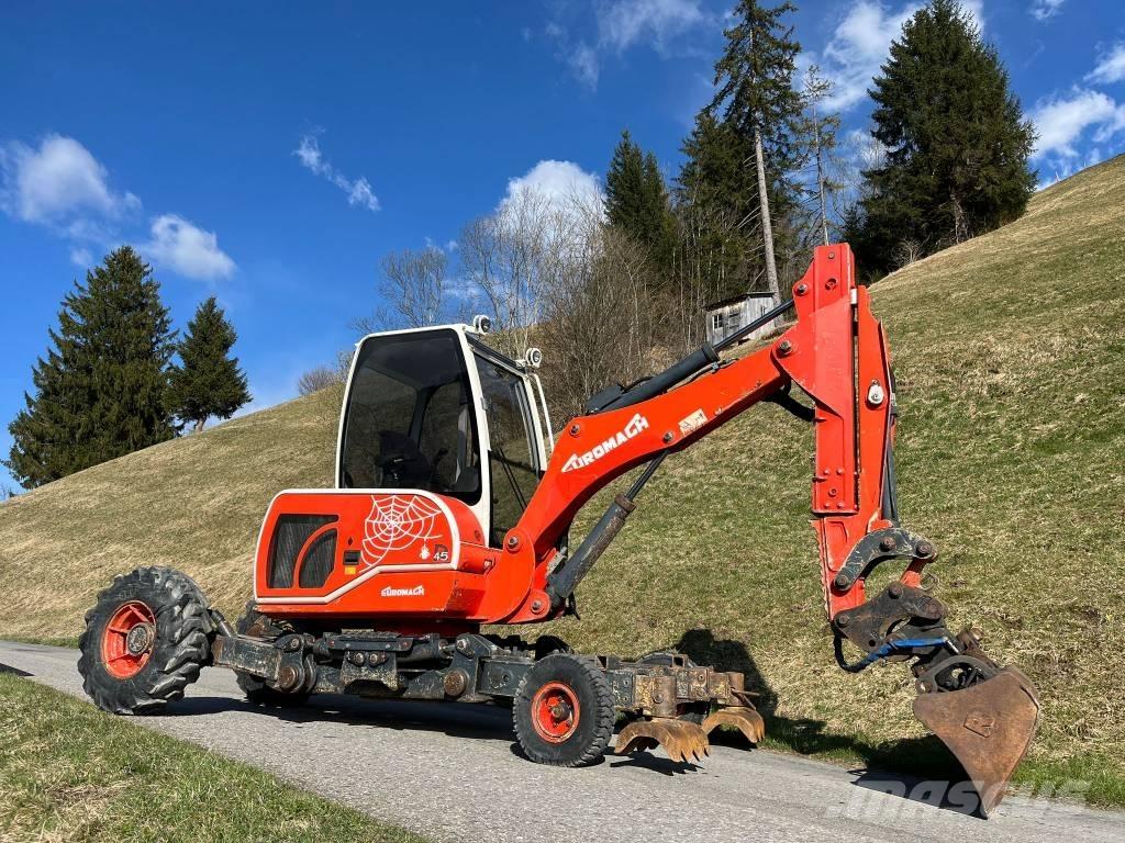 Menzi Muck R45 특수 굴삭기