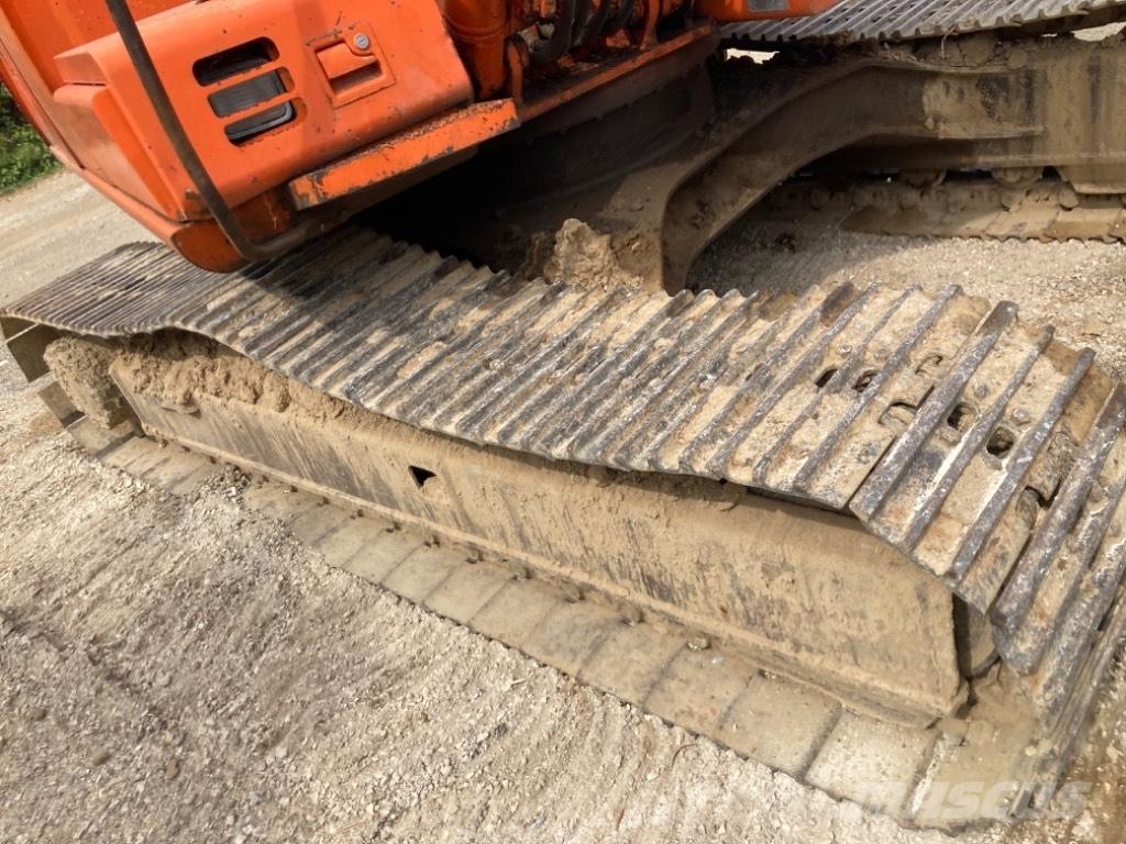 Hitachi EX 135 대형 굴삭기 29톤 이상