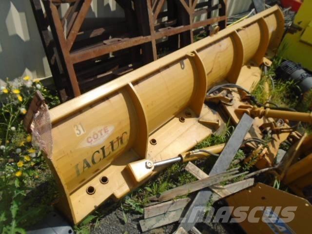 CASE 721 F  휠로우더