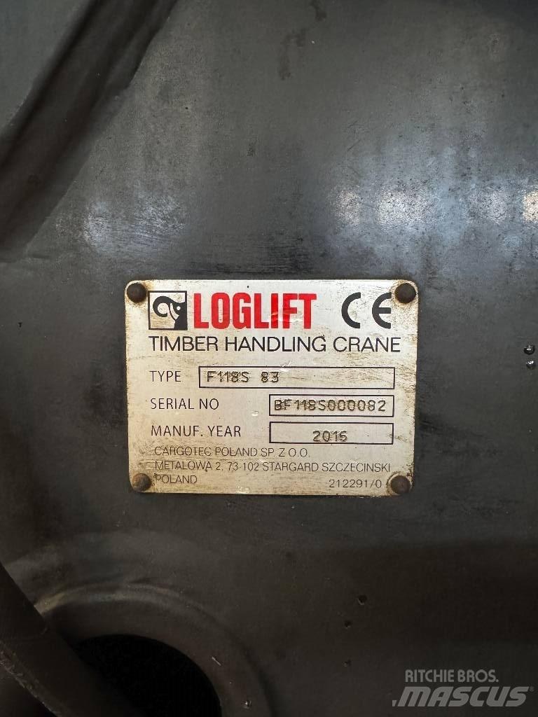 Loglift 118 S T 목재 크레인