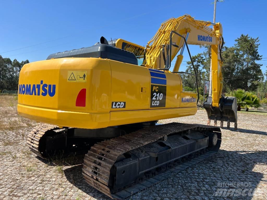 Komatsu PC 210 LCD-8 대형 굴삭기 29톤 이상