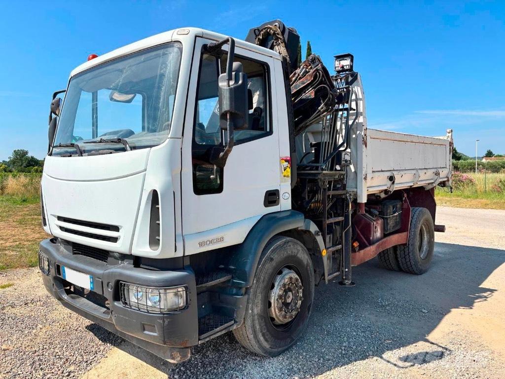 Iveco 180E 28 덤프 트럭