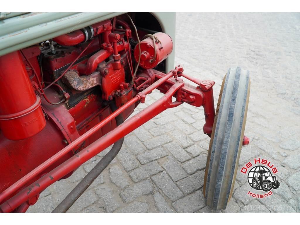 Ford Dearborn 트랙터