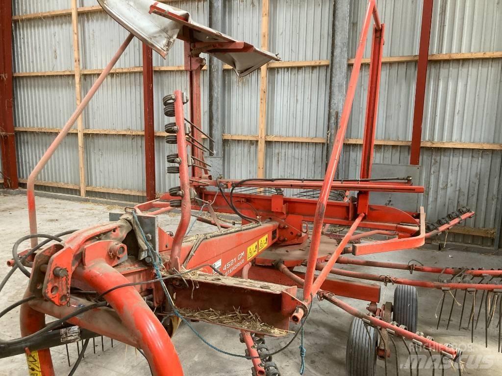 Kuhn GA 4521 갈퀴 및 테더
