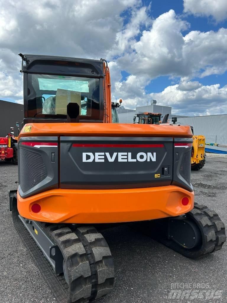 Develon DX85R-7 중형굴삭기 7톤-28톤