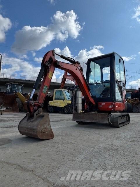 Kubota KX 016-4 소형 굴삭기 7톤 미만