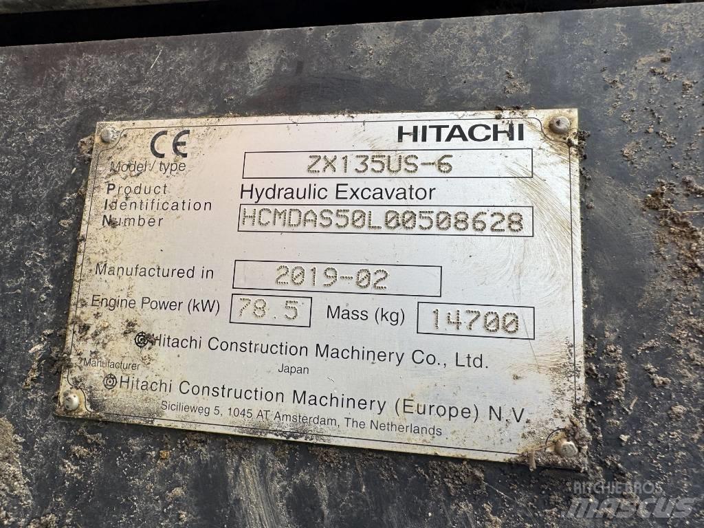 Hitachi ZX 135 US-6 대형 굴삭기 29톤 이상
