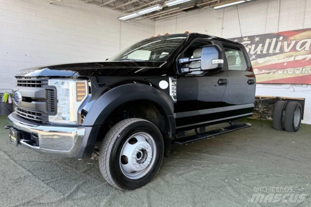 Ford F 550 XL SD 새시 운전실 트럭