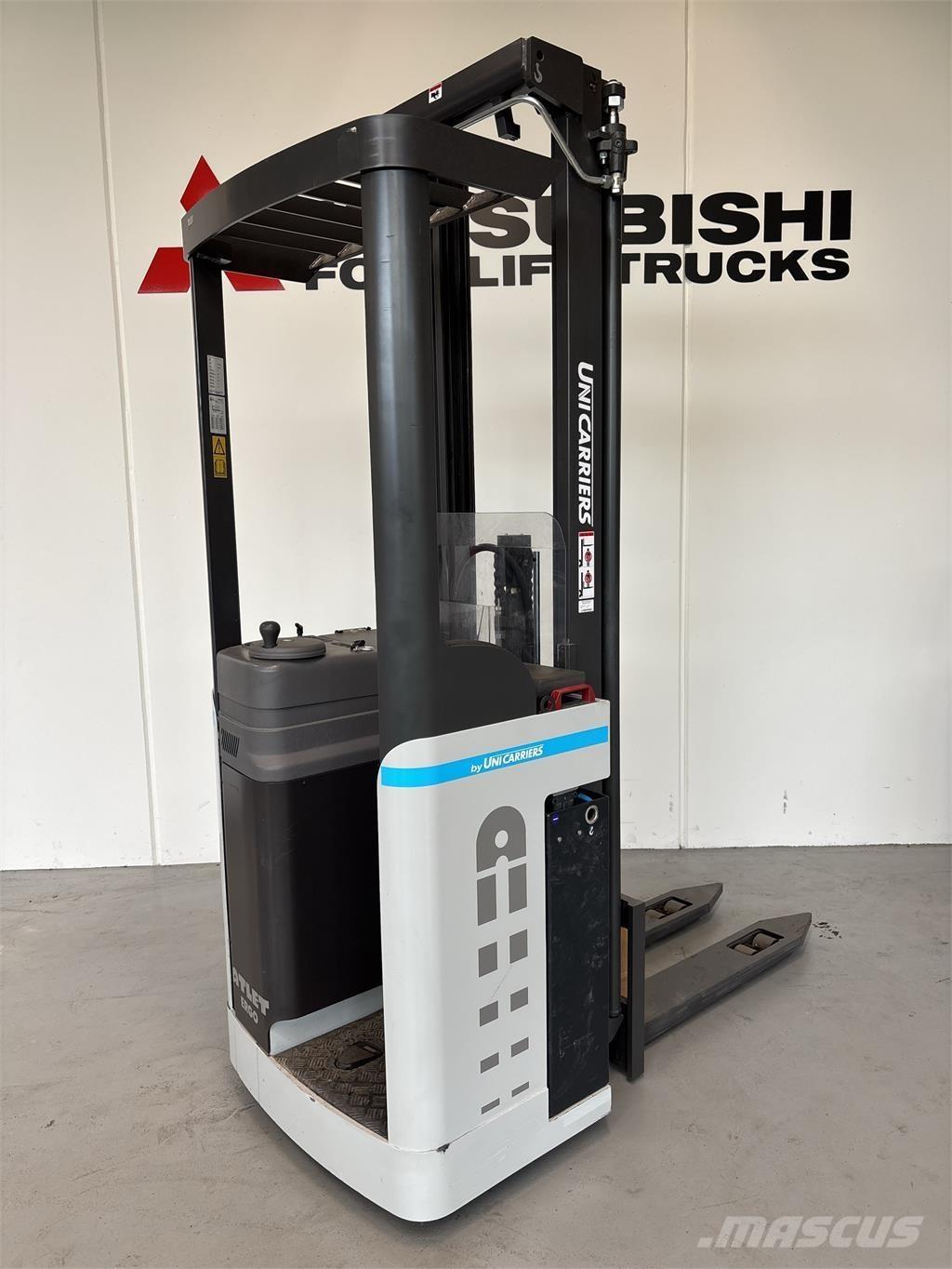 Atlet A160 보행식 리치 지게차