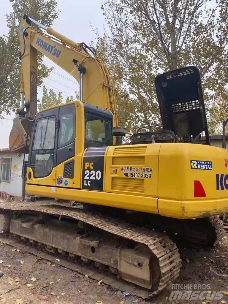 Komatsu pc220-8 대형 굴삭기 29톤 이상