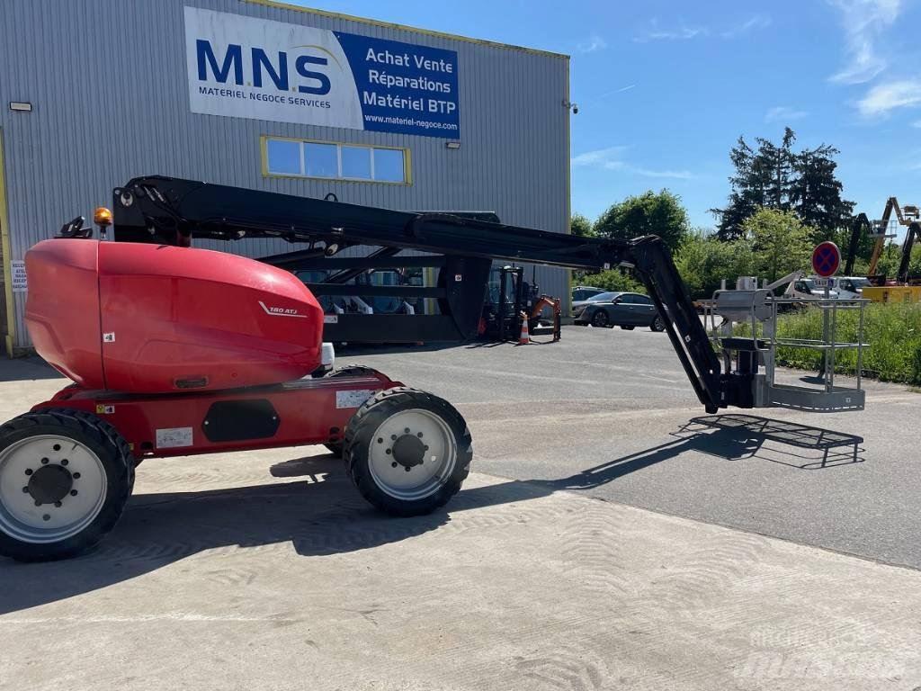 Manitou 180 ATJ 관절형 전동이동 리프트