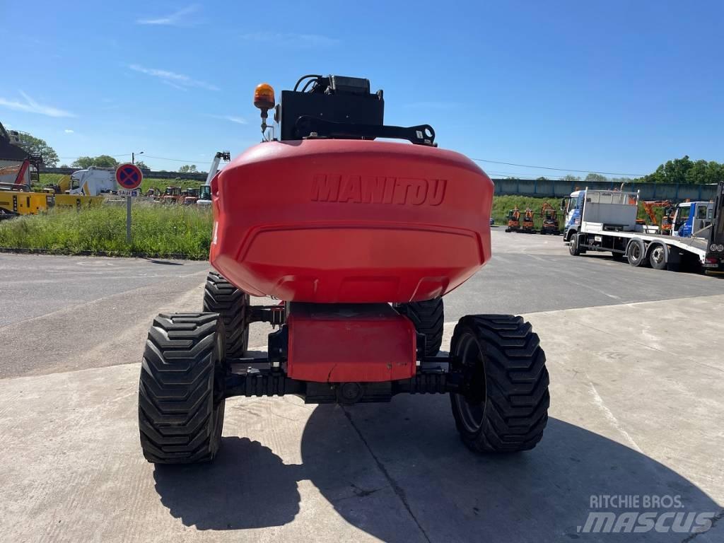 Manitou 180 ATJ 관절형 전동이동 리프트