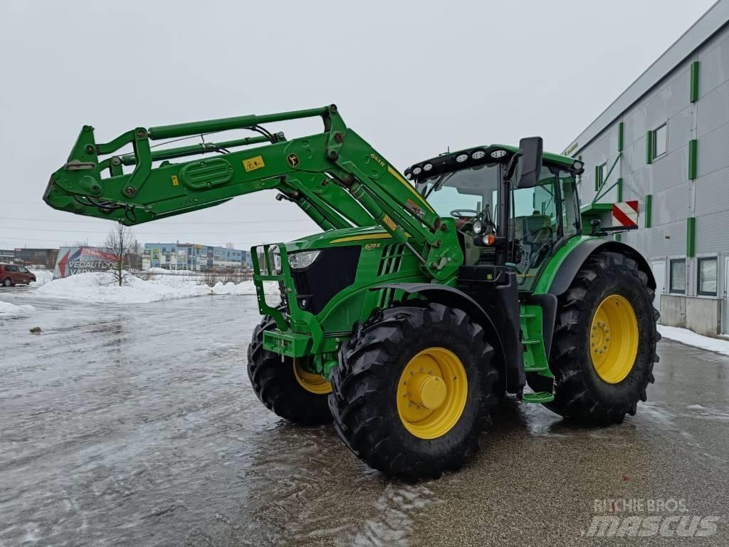 John Deere 6215 R 트랙터