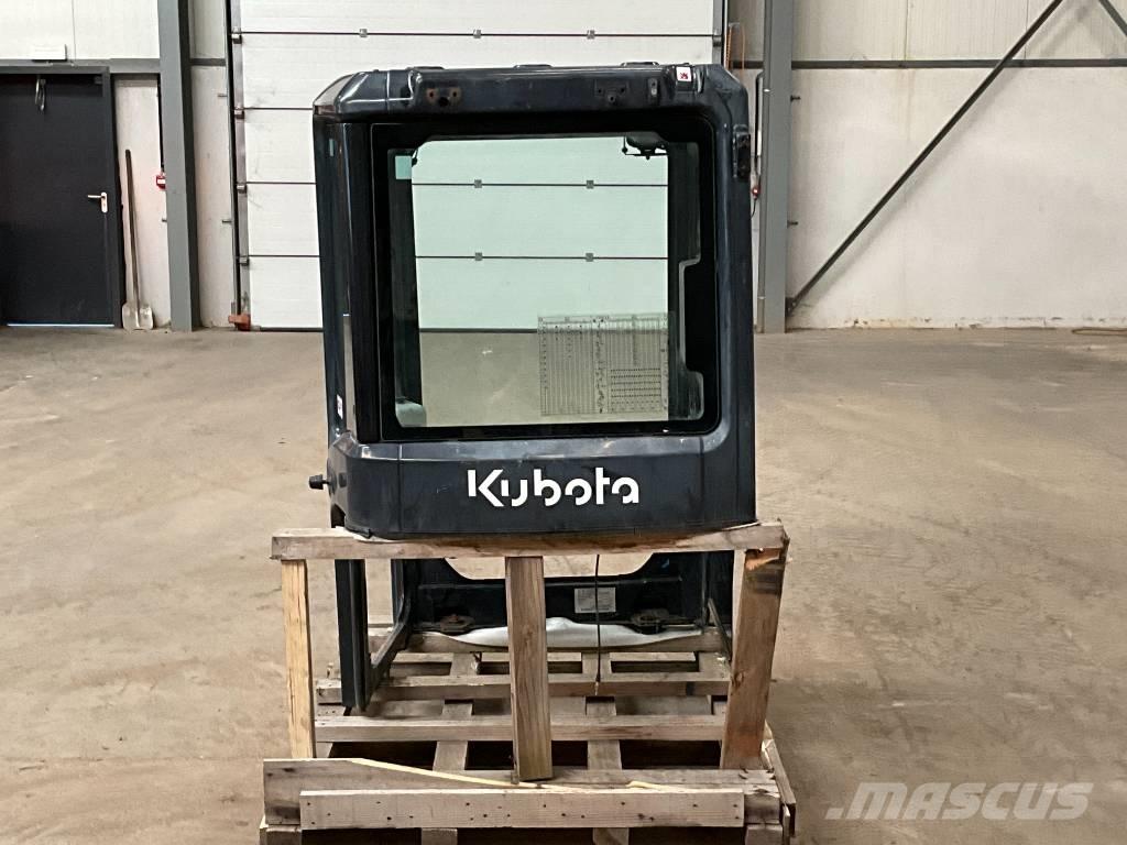 Kubota U 48-4 / U 55-4 캐빈 및 인테리어